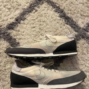 Nike Sneakers New size 11.5